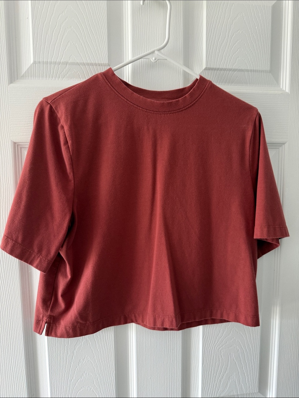 a new day Short Sleeve Boxy Crop Tee in Rust Red